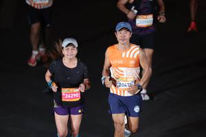 BIB: 26290, 20475
                            <button type="button" onclick="openModal(22999646)" class="btn btn-primary btn-sm float-right btn-popup" data-toggle="modal" data-target=".modal-high-quality">
                        <i class="fas fa-shopping-cart"></i> Add to Cart
                    </button>
                                            <button type="button" onclick="isThisMe(22999646, true)" class="btn btn-success btn-sm float-right btn-popup btn-isme hidden" data-toggle="tooltip" data-placement="bottom" title="นี่คือรูปของคุณใช่ไหม คลิกที่นี่เพื่อเอาเข้าอัลบั้ม">
                        <i class="fas fa-plus"></i> Add to album
                    </button>
                    <button type="button" onclick="isThisMe(22999646, false)" class="btn btn-warning btn-sm float-right btn-popup btn-isnotme hidden">
                        <i class="fas fa-ban"></i> Remove from album
                    </button>